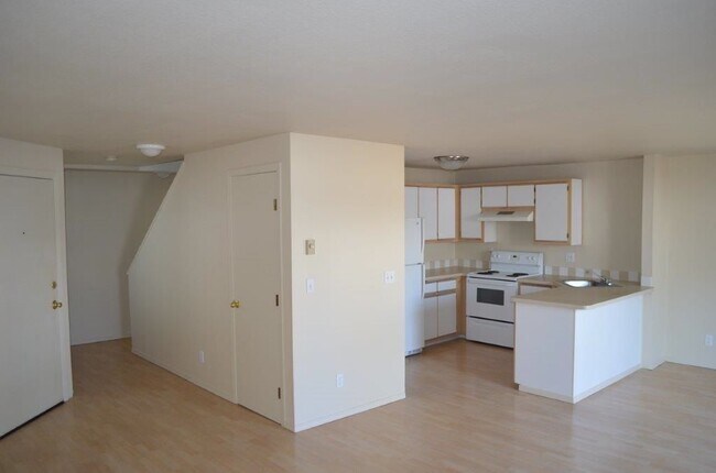 Foto del edificio - 7292 SE Thiessen Rd