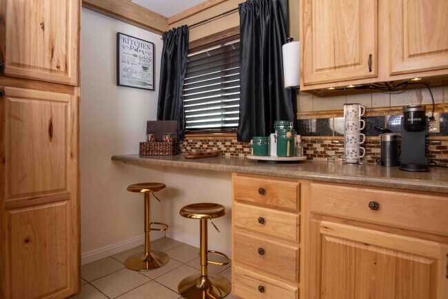 Building Photo - 8838 W 3500 S