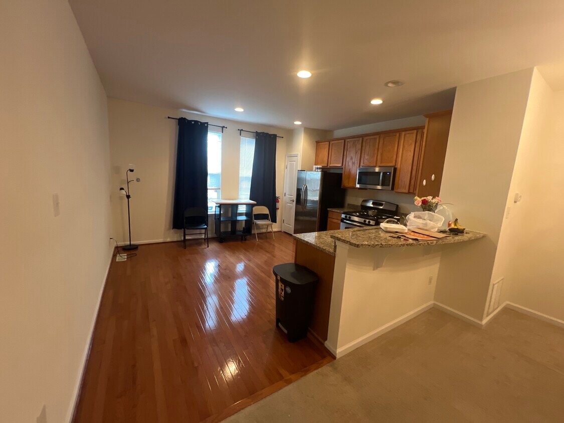 143 Franklin Cir, Somerdale, NJ 08083 Townhome Rentals in Somerdale