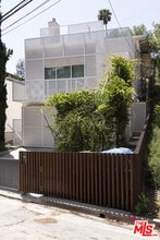 Building Photo - 444 W Avenue 37