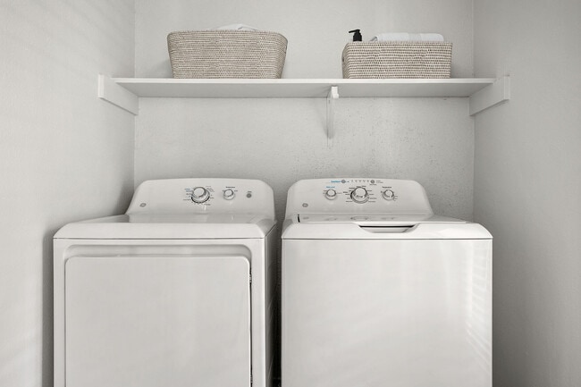 C242440 TheWestside_VS Stills_2B2B WasherDryer - The Westside