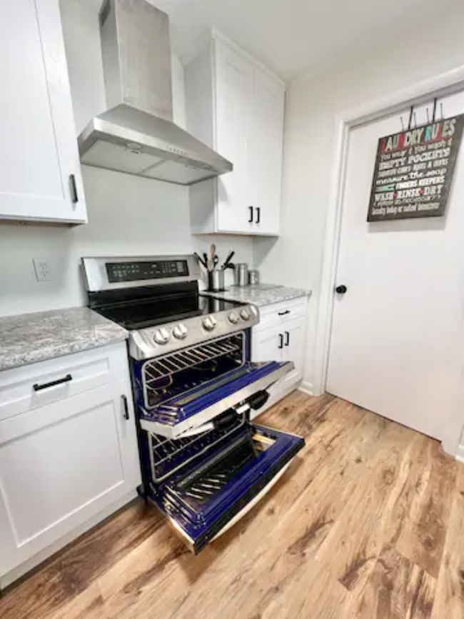 Kitchen - 6310 Shirley Dr