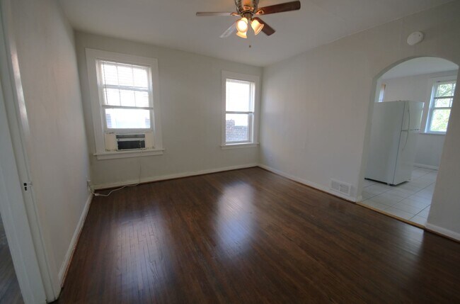 Foto del edificio - 4925-4927-4927 Eichelberger St