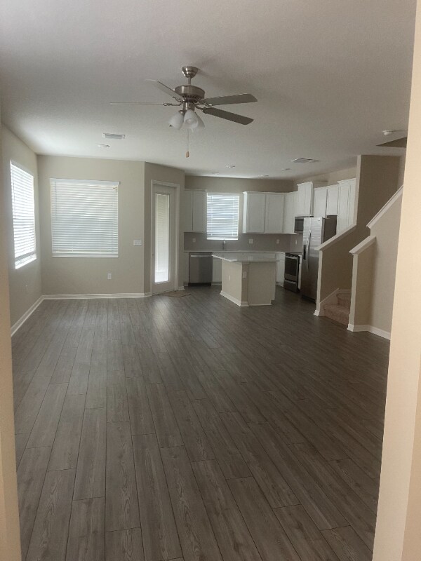 Foto del edificio - 11411 Cay Spruce Wy