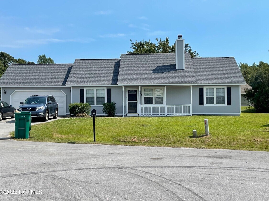 202 Red Fox Ct, Hubert, NC 28539 House Rental in Hubert, NC