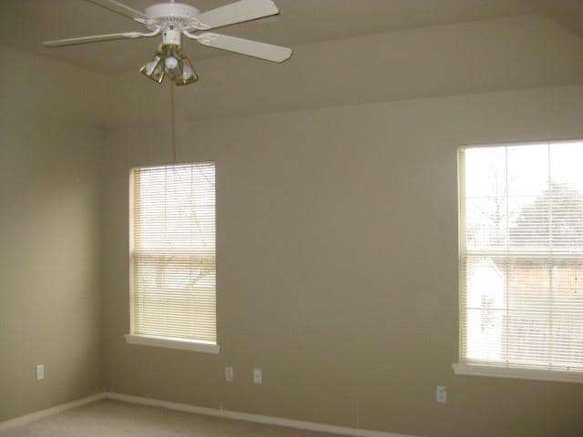 Building Photo - 1013 Cedarcrest St