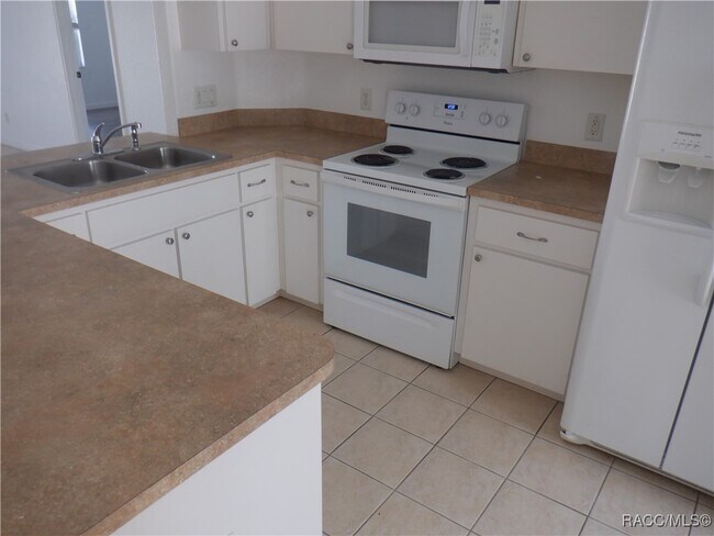 Foto del edificio - 2002 Silverwood St