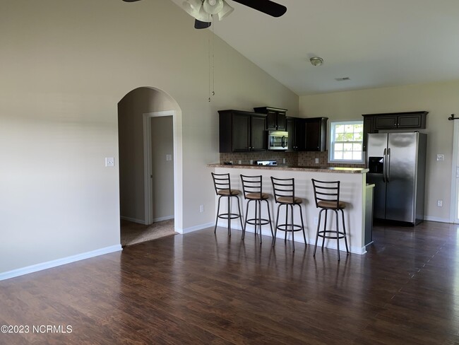 Building Photo - 250 Sweet Gum Ln