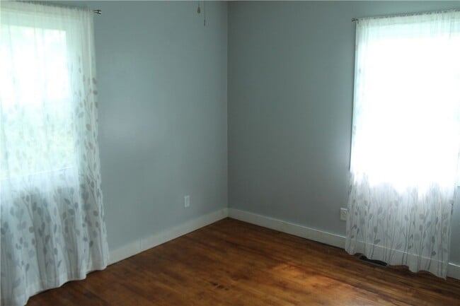 Foto del edificio - 441 Chambers Rd