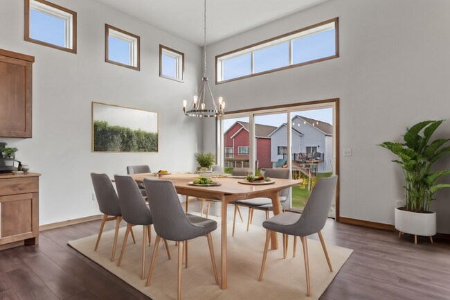 Foto del edificio - 4-bedroom, 3-bathroom South Fargo Single-Family Home w/ 2 Stall Garage