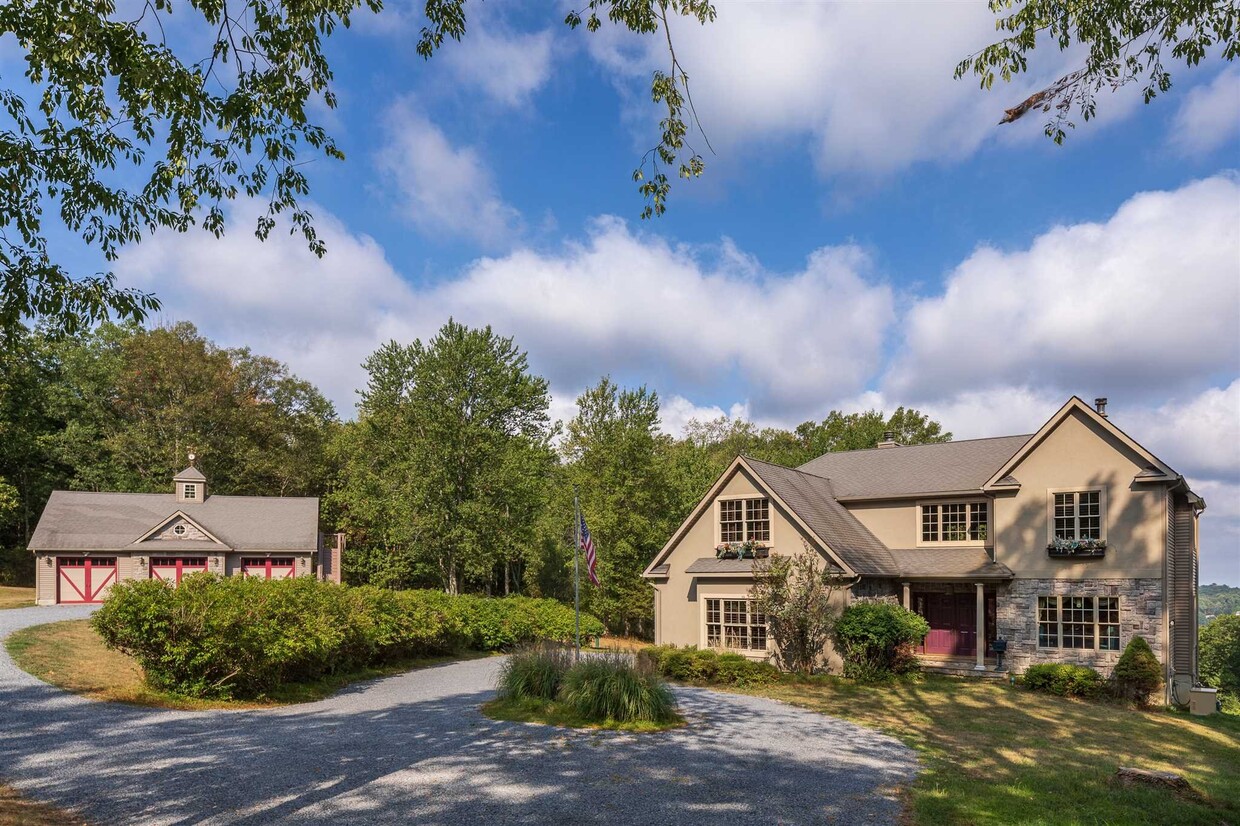 46 Deer Pond Rd, Verbank, NY 12585 House Rental in Verbank, NY