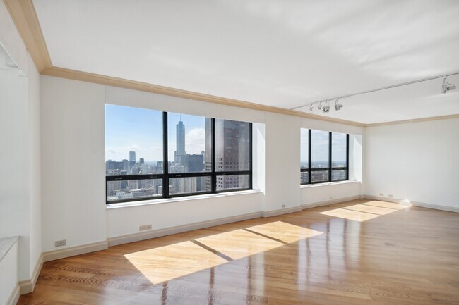 Foto del edificio - 180 E Pearson St