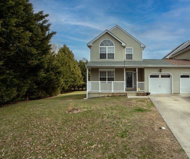 Building Photo - 3 Bedroom Twin Home - Middletown Appo Scho...