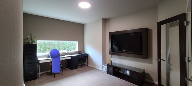 Foto del edificio - 3910 171st St SE