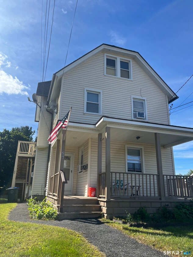 Building Photo - 288 Oak Ave