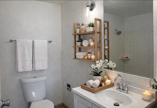 Foto del edificio - 2528 E Lee St