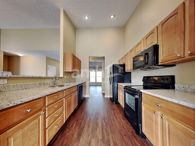 Foto del edificio - 2561 Rockcastle Ct