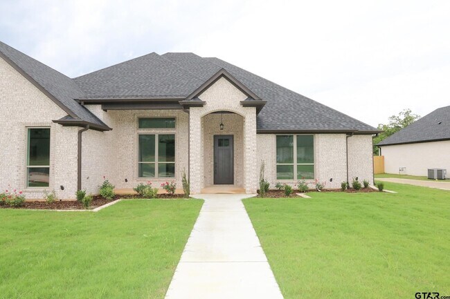 Foto del edificio - 16503 Cooper Wy
