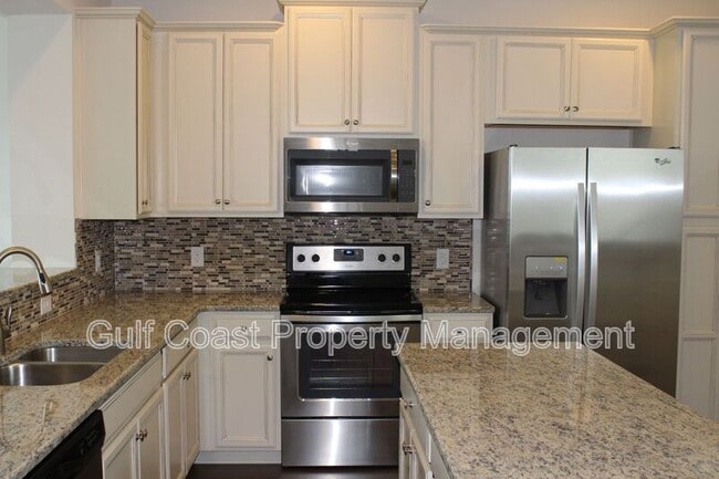 Building Photo - 5026 Sunnyside Ln