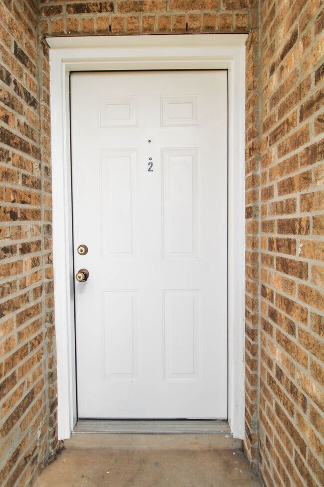 Foto del edificio - 530 Dukeway Dr