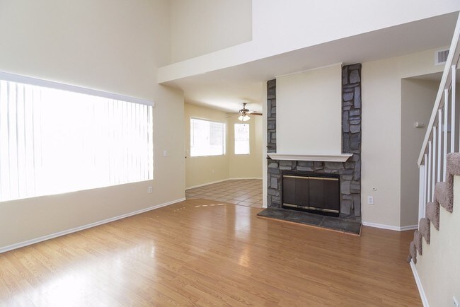 Building Photo - 14711 Mountain High Dr