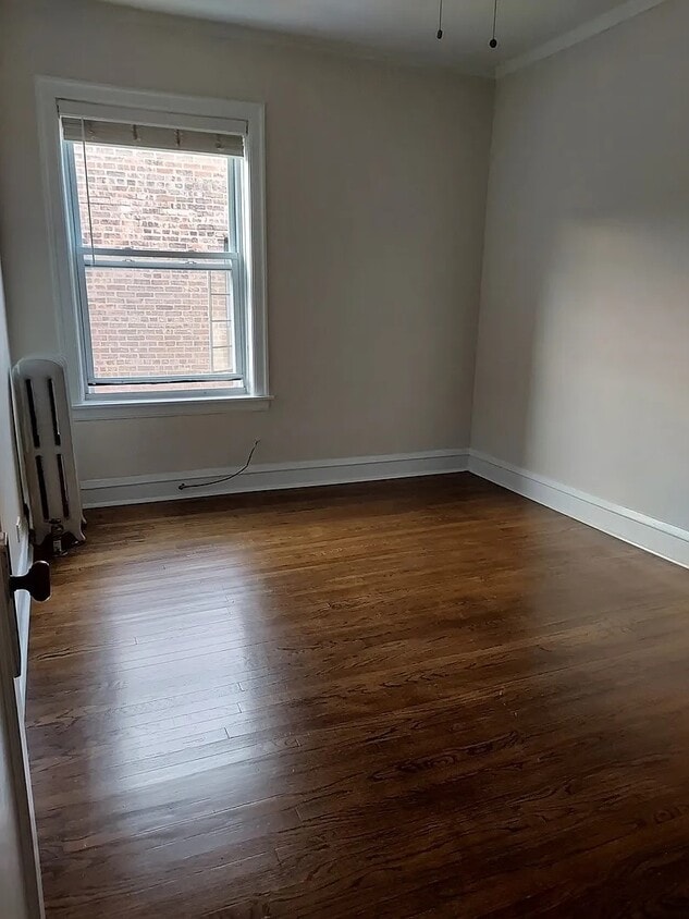 Building Photo - 5740 S Stony Island Ave