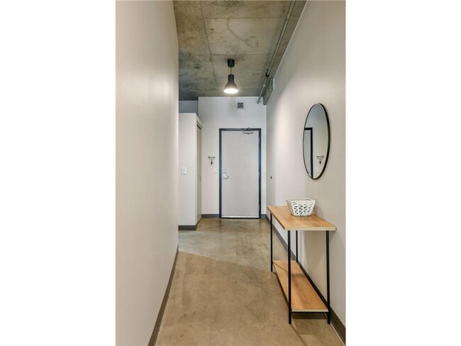 Foto del edificio - 720 N 4th St