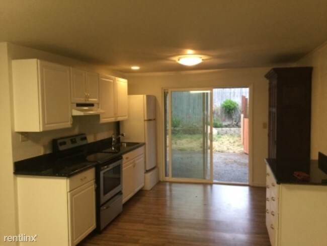 Building Photo - 1 br, 1 bath House - 1006 sonora ave