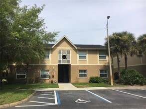 Building Photo - 9950 Turf Way