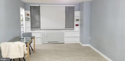 Building Photo - 1111 Arlington Blvd