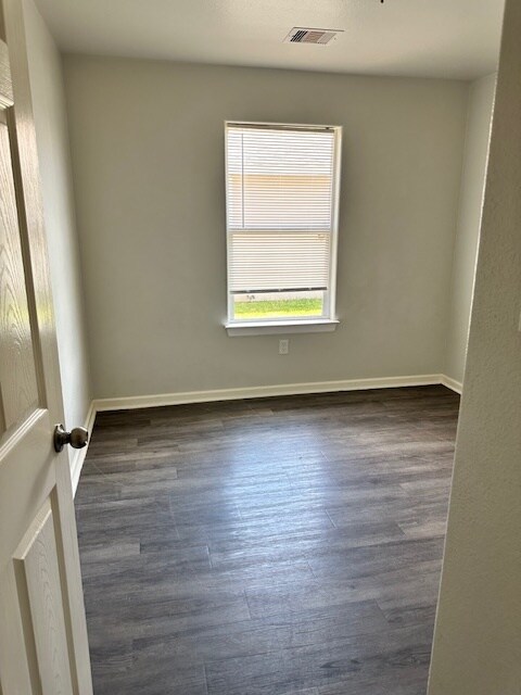 Foto del edificio - 1605 Waco St