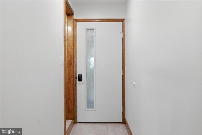 Foto del edificio - 443 Millwood Ave
