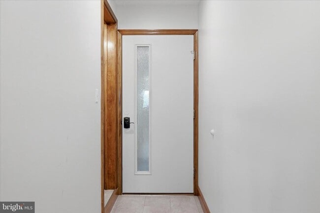 Building Photo - 443 Millwood Ave