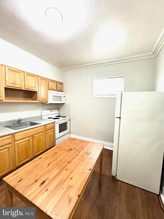 Foto principal - 1813 W Thompson St