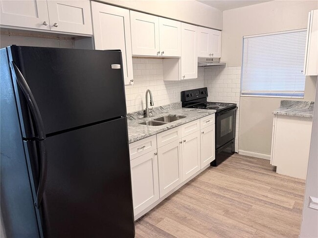 Building Photo - 3014 Reiter Dr