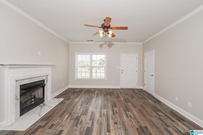 Foto del edificio - 4162 Hathaway Ln