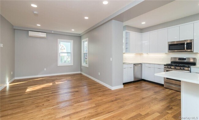 Foto del edificio - 86 Main St