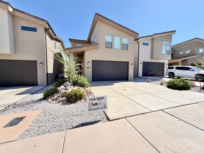 Building Photo - Beautiful 3 bed 2.5 bath Home!