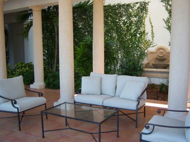 Building Photo - 11220 Hacienda del Mar Blvd