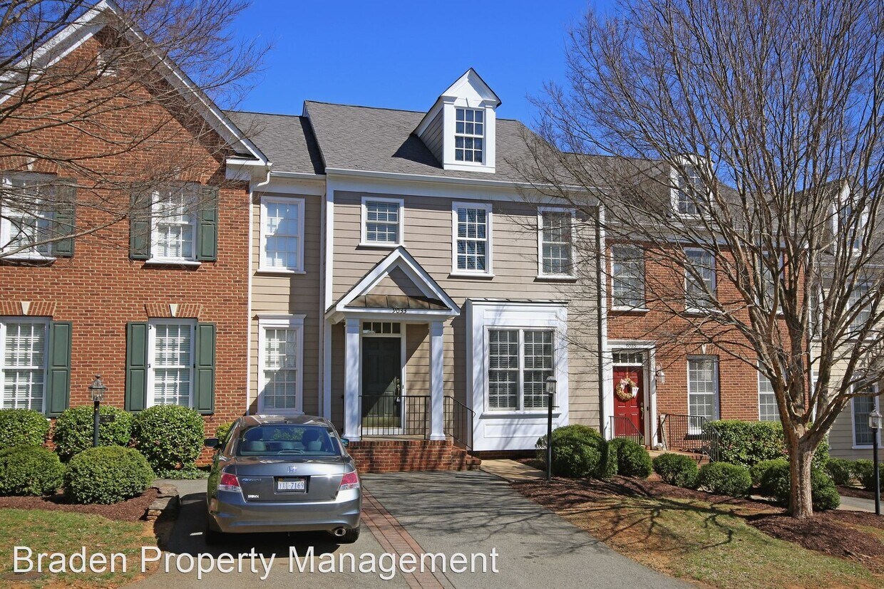 3 br, 2.5 bath House 9033 West End Cir House Rental in Crozet, VA