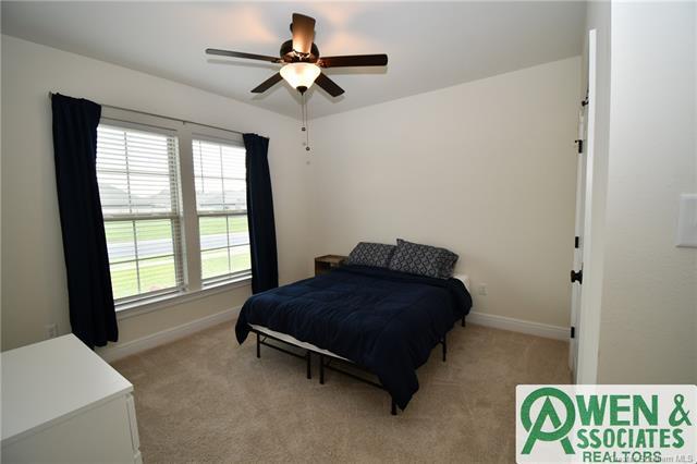 Foto del edificio - 3299 Fairwood Ln
