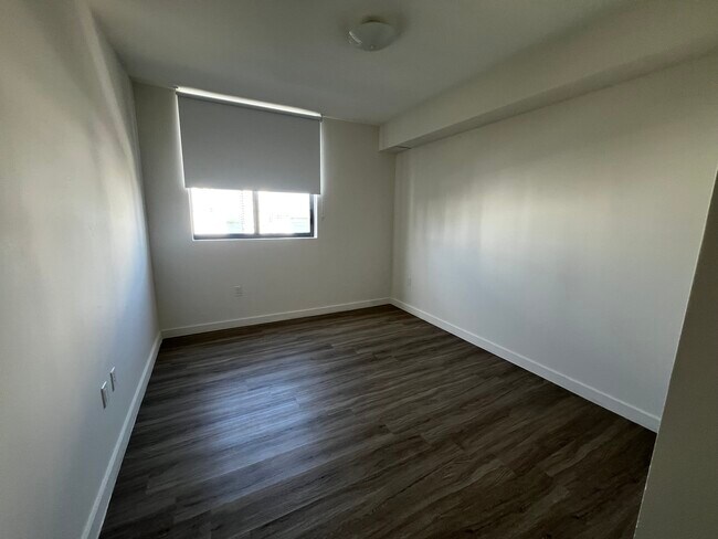 Foto del edificio - 170 NE 23rd St