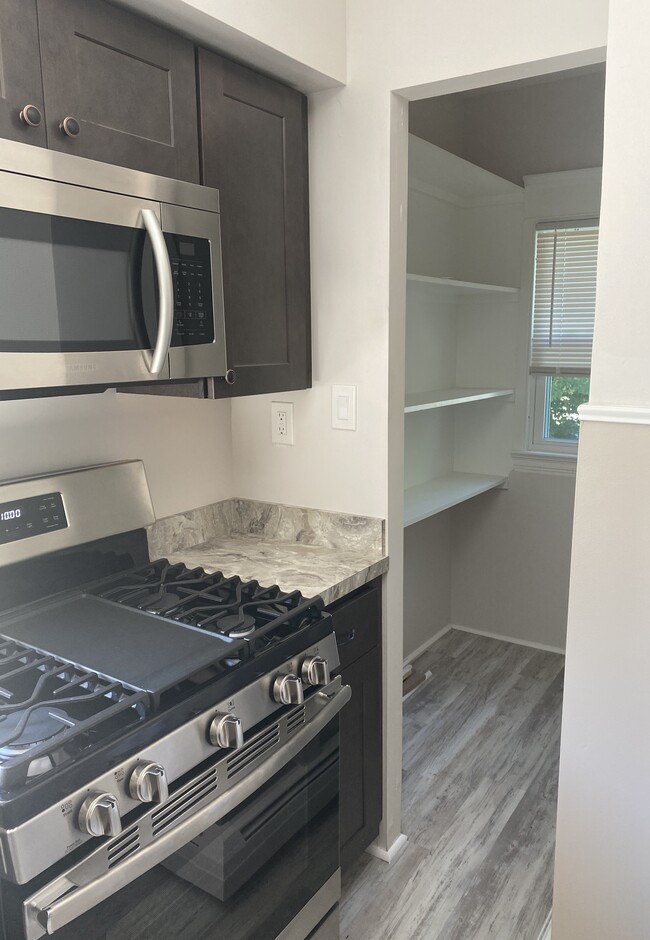 Kitchen/Pantry - 544 2nd Ave