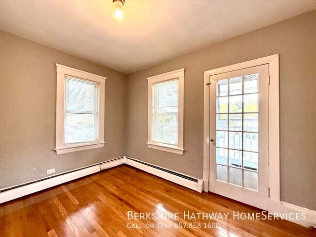 Foto del edificio - 879 Broadway-3