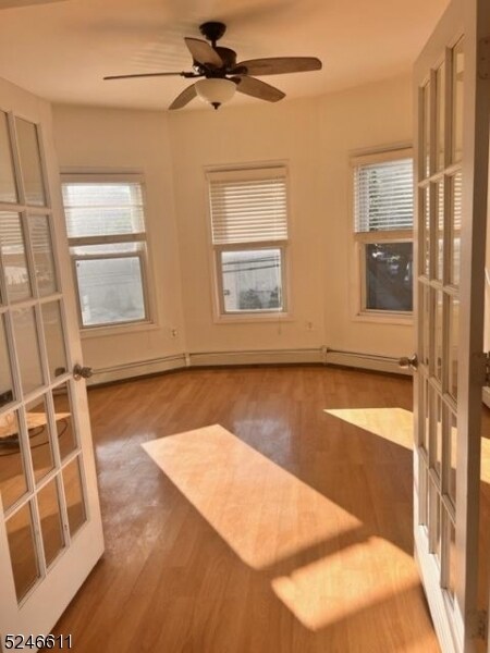 Building Photo - 466 Cortlandt St
