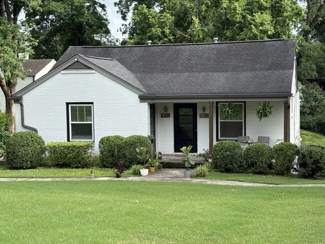 Building Photo - 3703B Woodmont Blvd