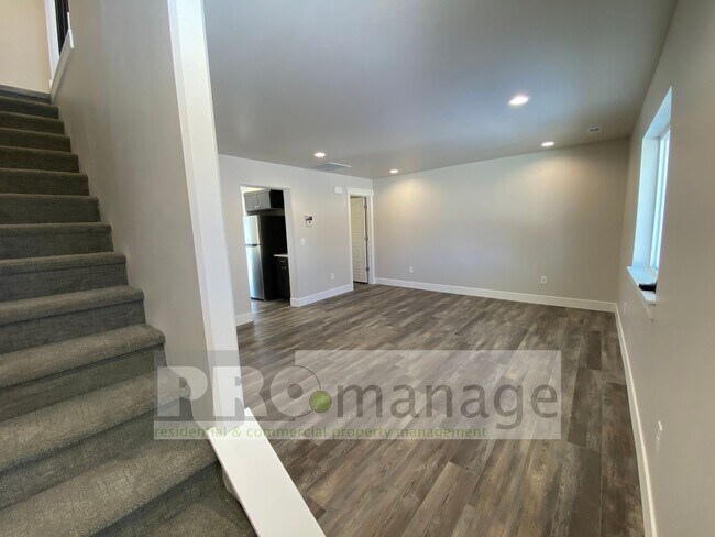 Foto del edificio - Townhouse