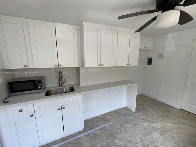 Foto del edificio - 1315 SW 3rd St