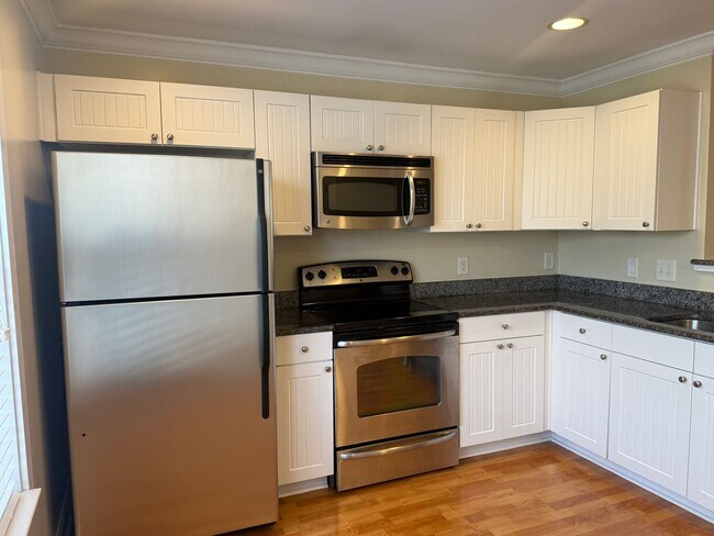 Foto del edificio - 1830-208 Candlewood Court