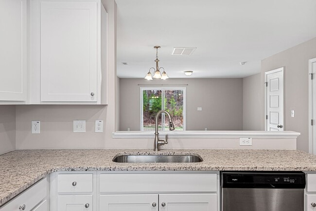 Building Photo - Beautiful 2 Bedroom Townhome in Clayton